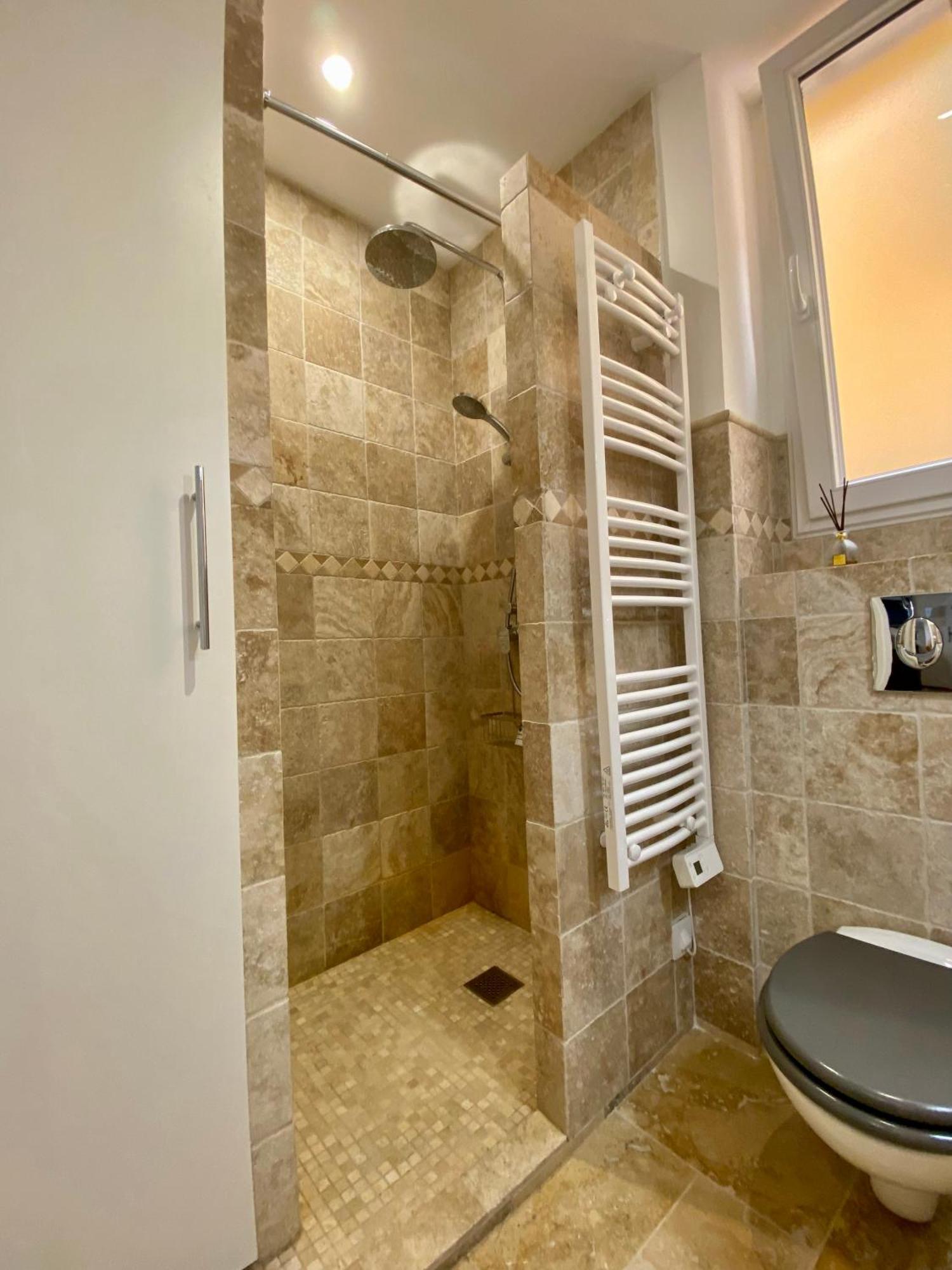 בוסוליי New! Beautiful Apartment - 1 Minute To Monte Carlo מראה חיצוני תמונה